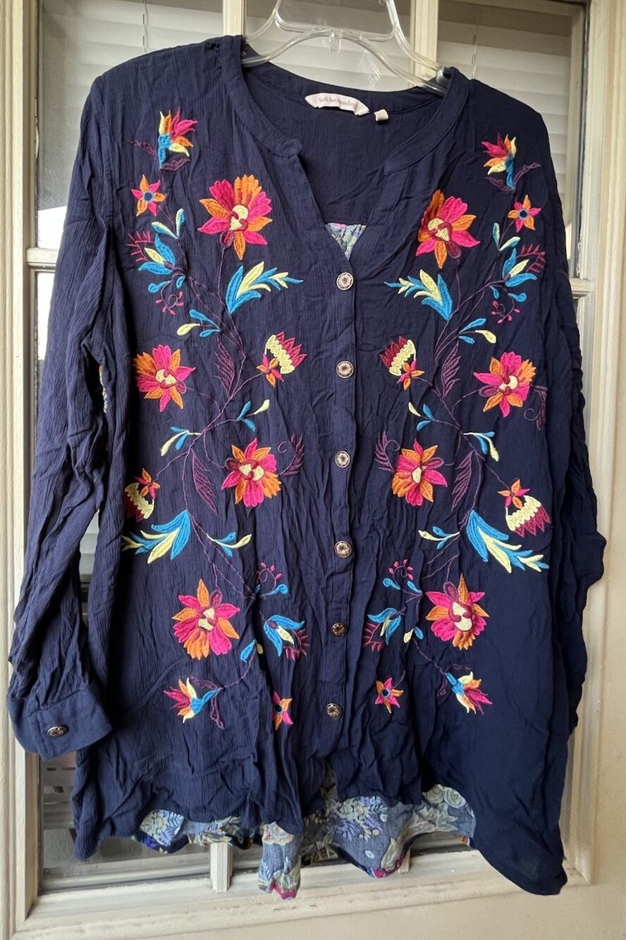 Soft Surroundings Nesta Navy Embroidered Floral Button Blouse Tunic Top XL